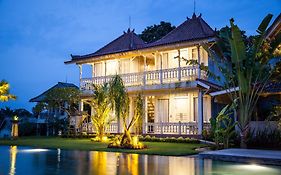 B Saya Villas